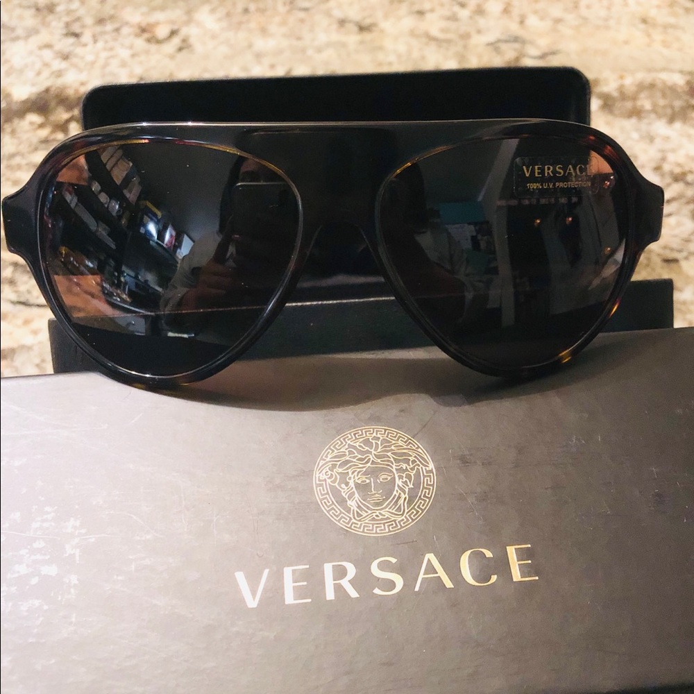 Brand New Versace Unisex Sunglasses